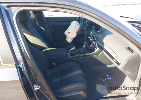 2026 Honda Civic Sport z USA, uszkodzony, nr VIN 2HGFE2F56TH509554